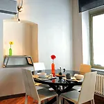 Elegante Al Quadrilatero By Wonderful Italy *